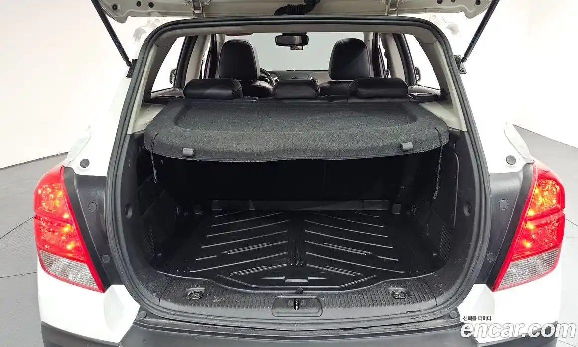 Chevrolet Trax 2015 1.4 гидро в Москве № 1907257, фото 25