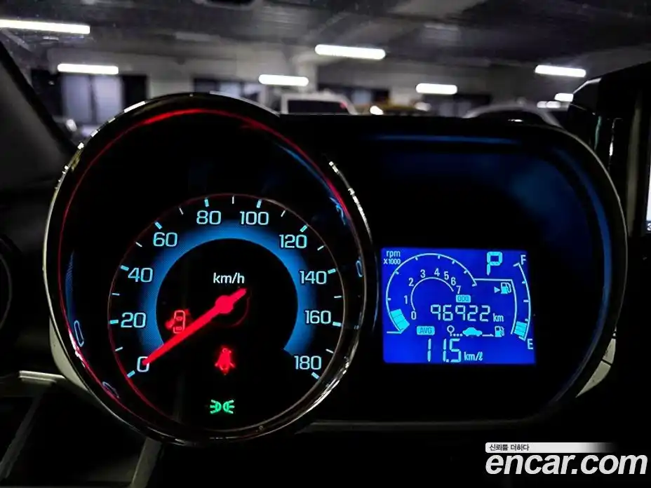 Chevrolet Spark 2014 1.0 гидро в Москве № 1907504, фото 11