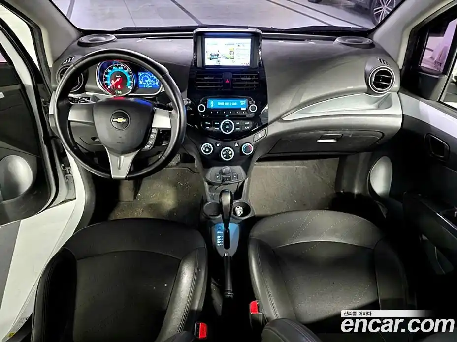 Chevrolet Spark 2014 1.0 гидро в Москве № 1907504, фото 18