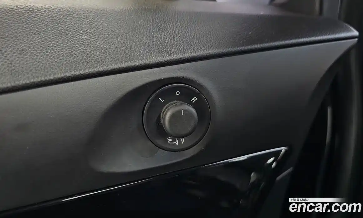 Chevrolet Orlando 2015 2.0 гидро в Москве № 1908003, фото 33
