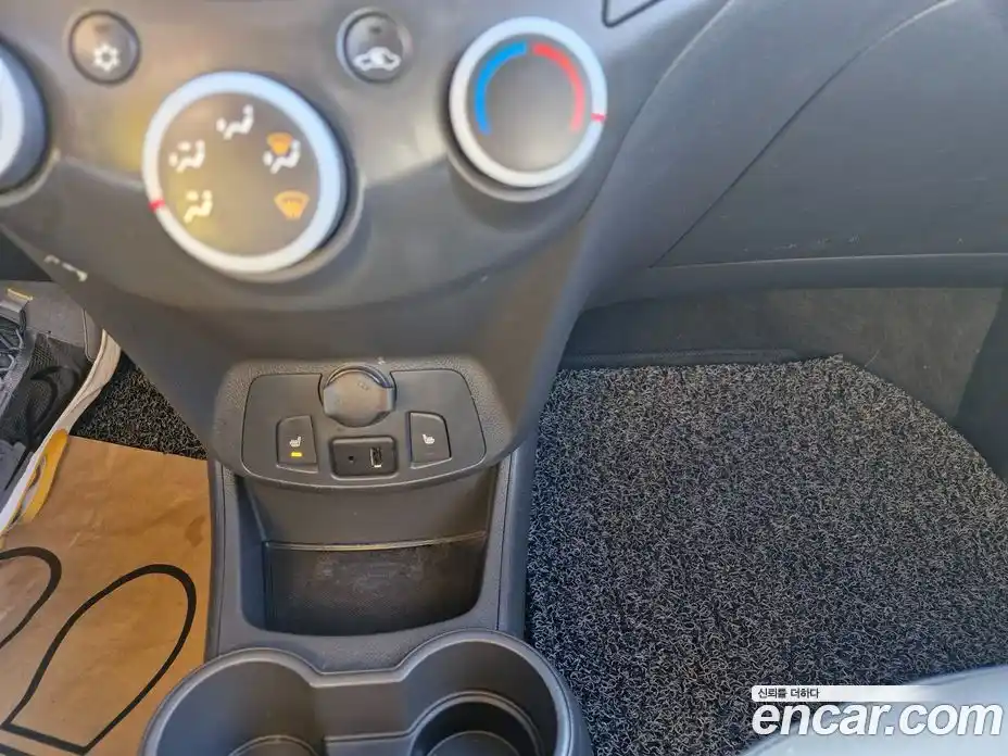 Chevrolet Spark 2014 1.0 гидро в Москве № 1909464, фото 11