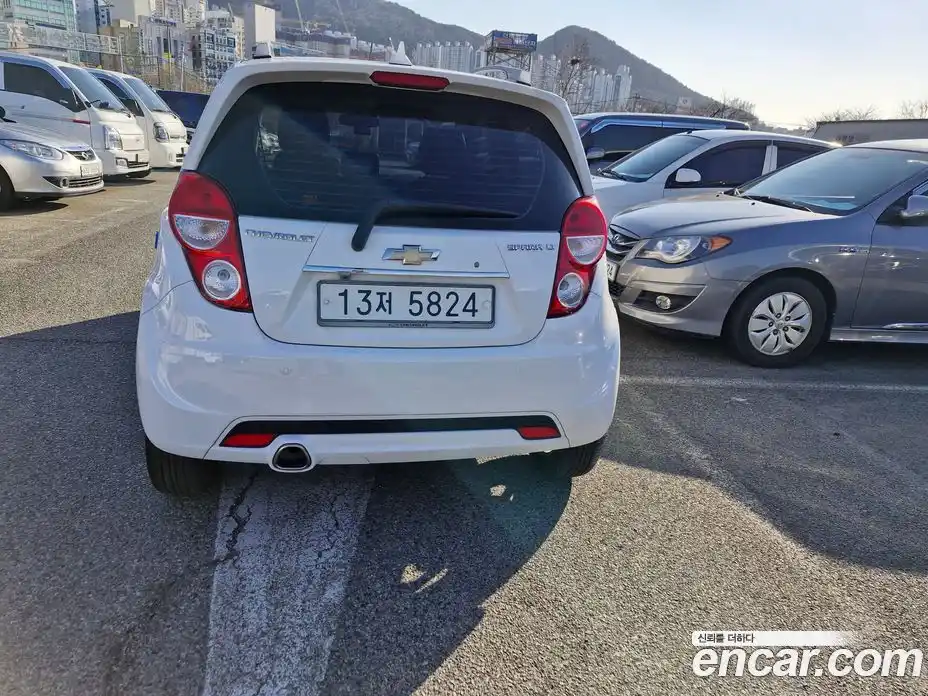 Chevrolet Spark 2014 1.0 гидро в Москве № 1909464, фото 3