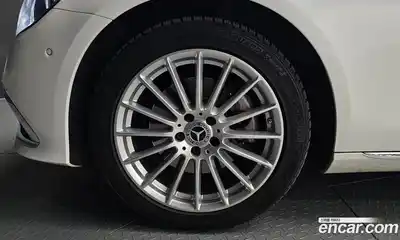 Mercedes-Benz E-Class 2022 2.0 гидро в Москве № 1909606, миниатюра 5