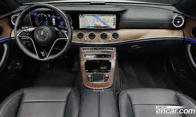 Mercedes-Benz E-Class 2022 2.0 гидро в Москве № 1909606, миниатюра 7