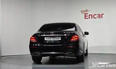 Mercedes-Benz E-Class 2017 2.0 гидро в Москве № 1910239, миниатюра 4