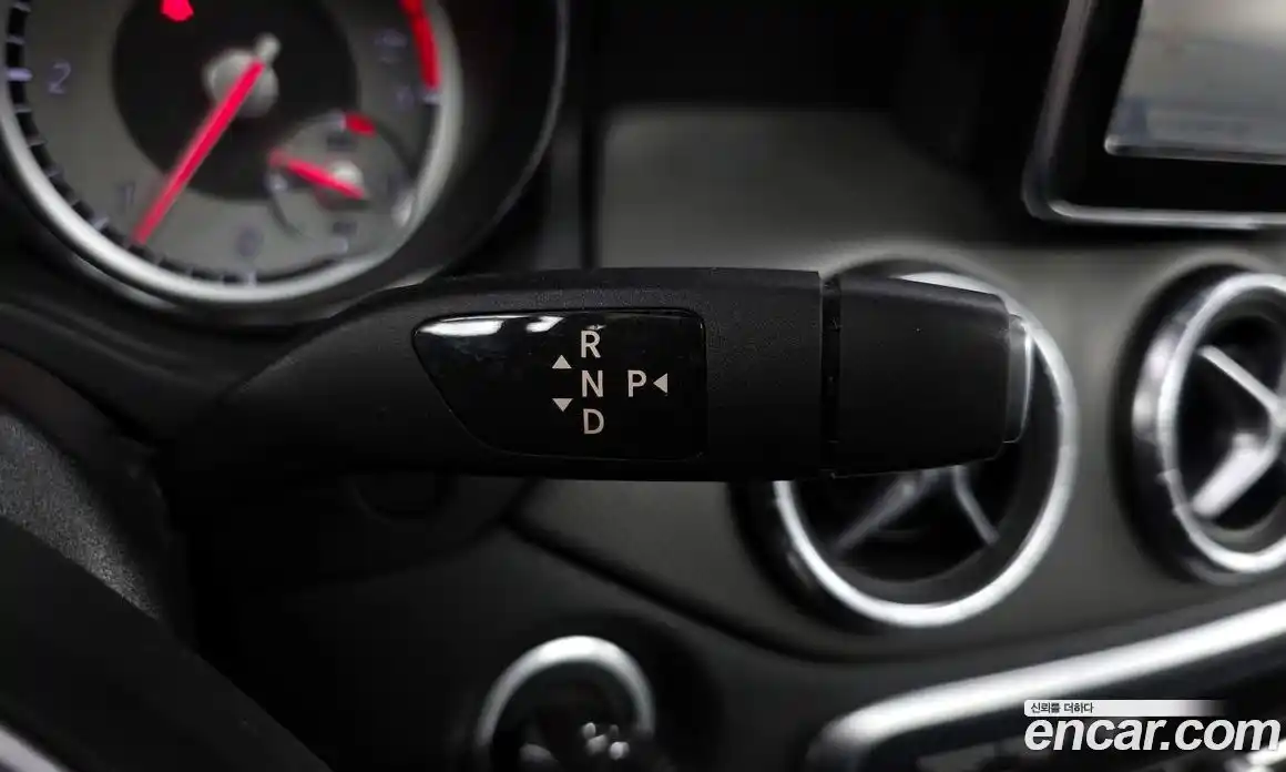 Mercedes-Benz CLA-Class 2014 1.8 гидро в Москве № 1910373, фото 9