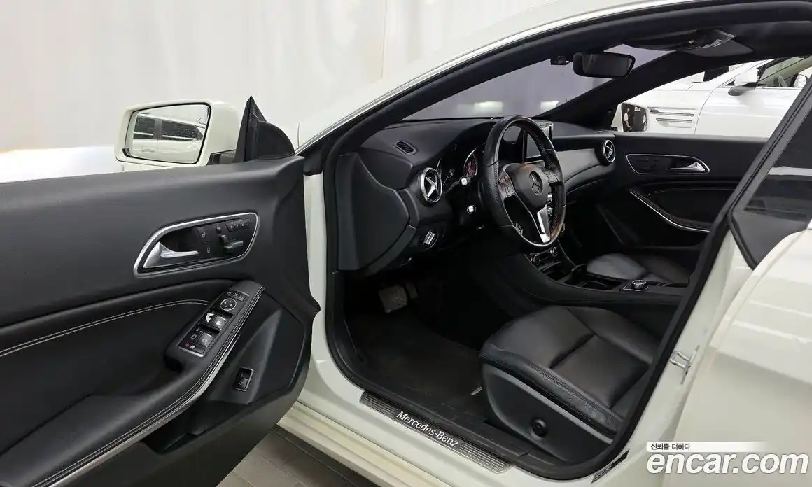 Mercedes-Benz CLA-Class 2014 1.8 гидро в Москве № 1910373, фото 10