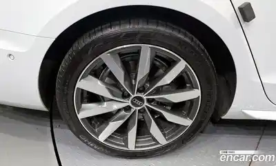 Audi A4 2023 2.0 гидро в Москве № 1910498, миниатюра 5
