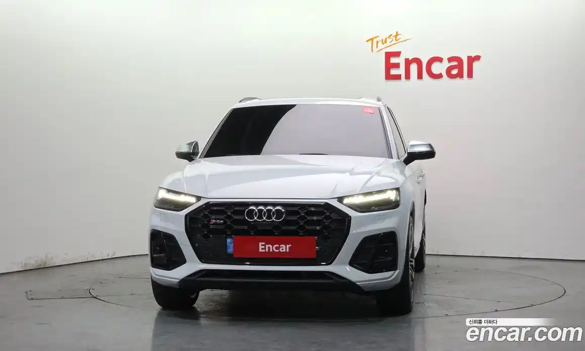 Audi SQ5 2022 3.0 гидро в Москве № 1910951, фото 3
