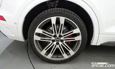 Audi SQ5 2022 3.0 гидро в Москве № 1910951, миниатюра 5