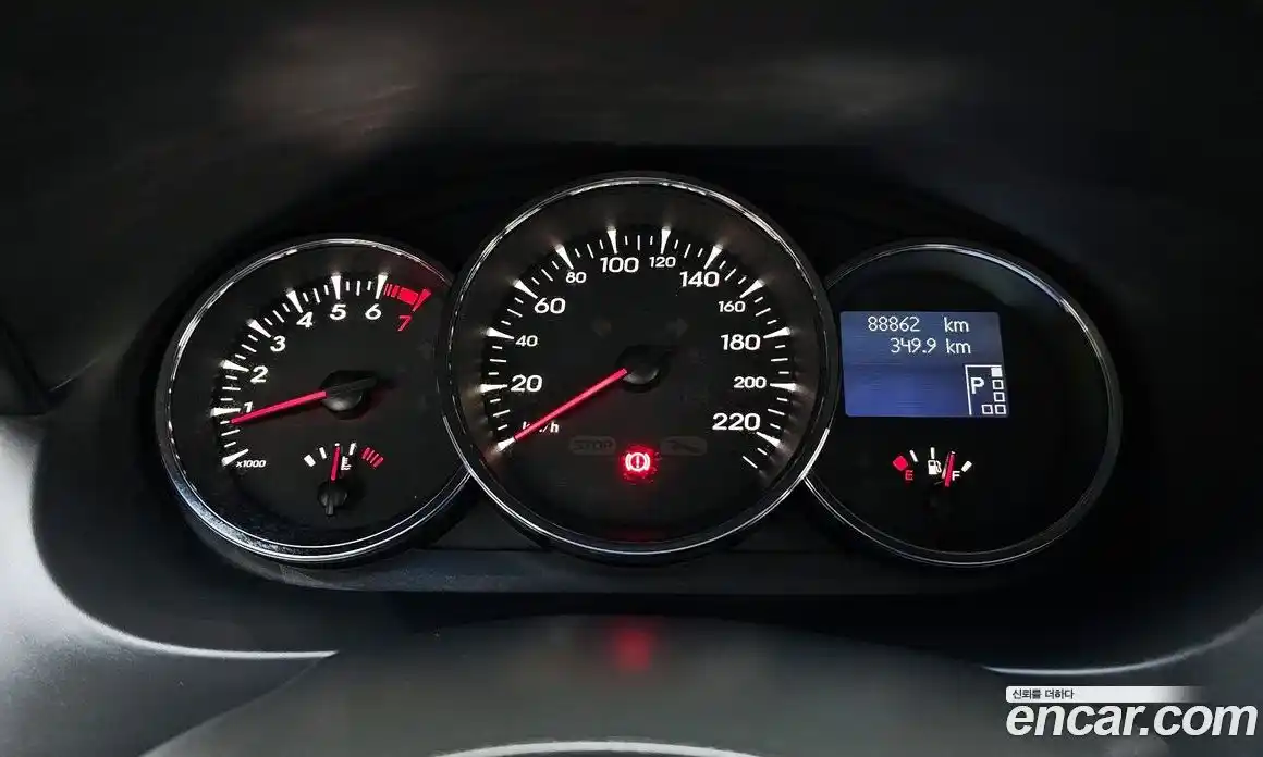 Renault SM3 2009 1.6 гидро в Москве № 1912734, фото 8