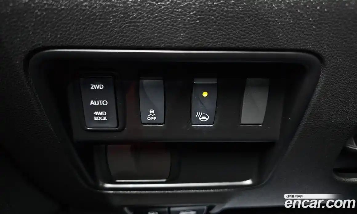 Renault QM6 2017 2.0 гидро в Москве № 1912991, фото 13