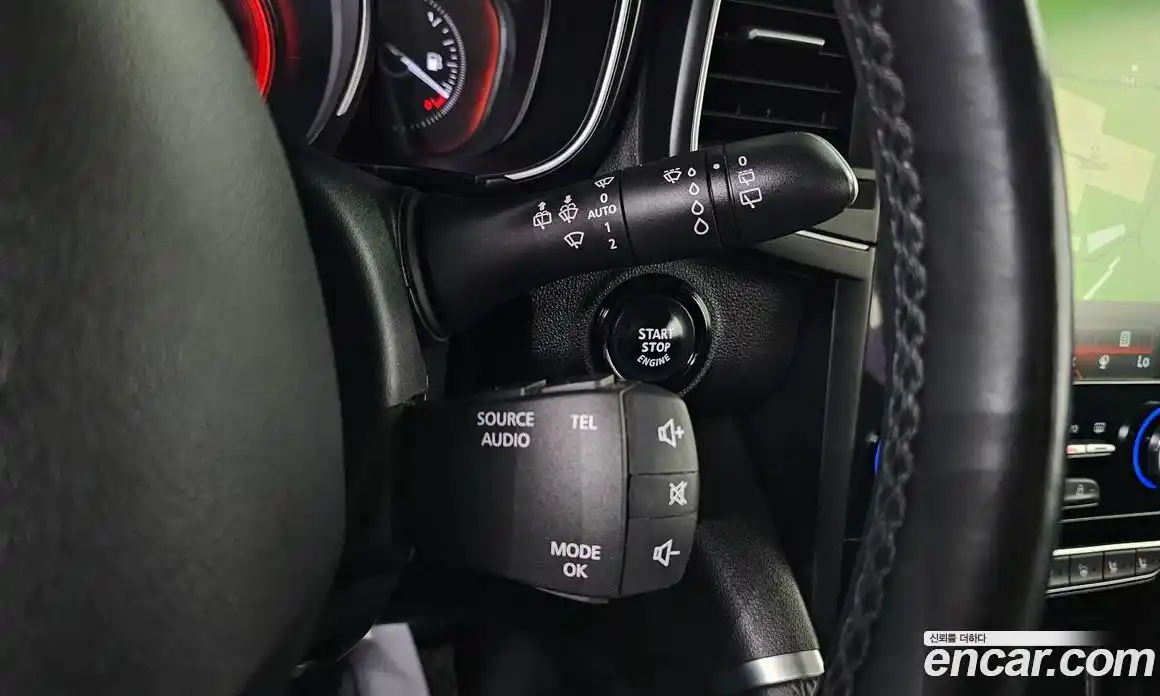 Renault QM6 2017 2.0 гидро в Москве № 1912991, фото 15