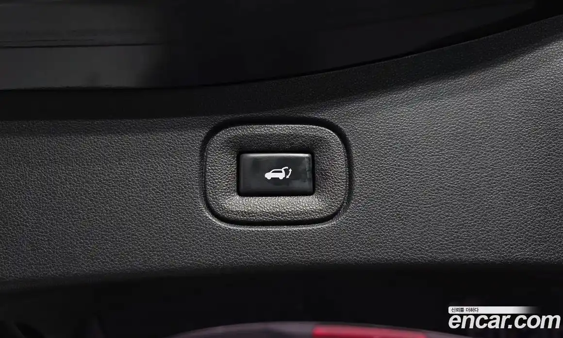 Renault QM6 2018 2.0 гидро в Москве № 1913396, фото 32