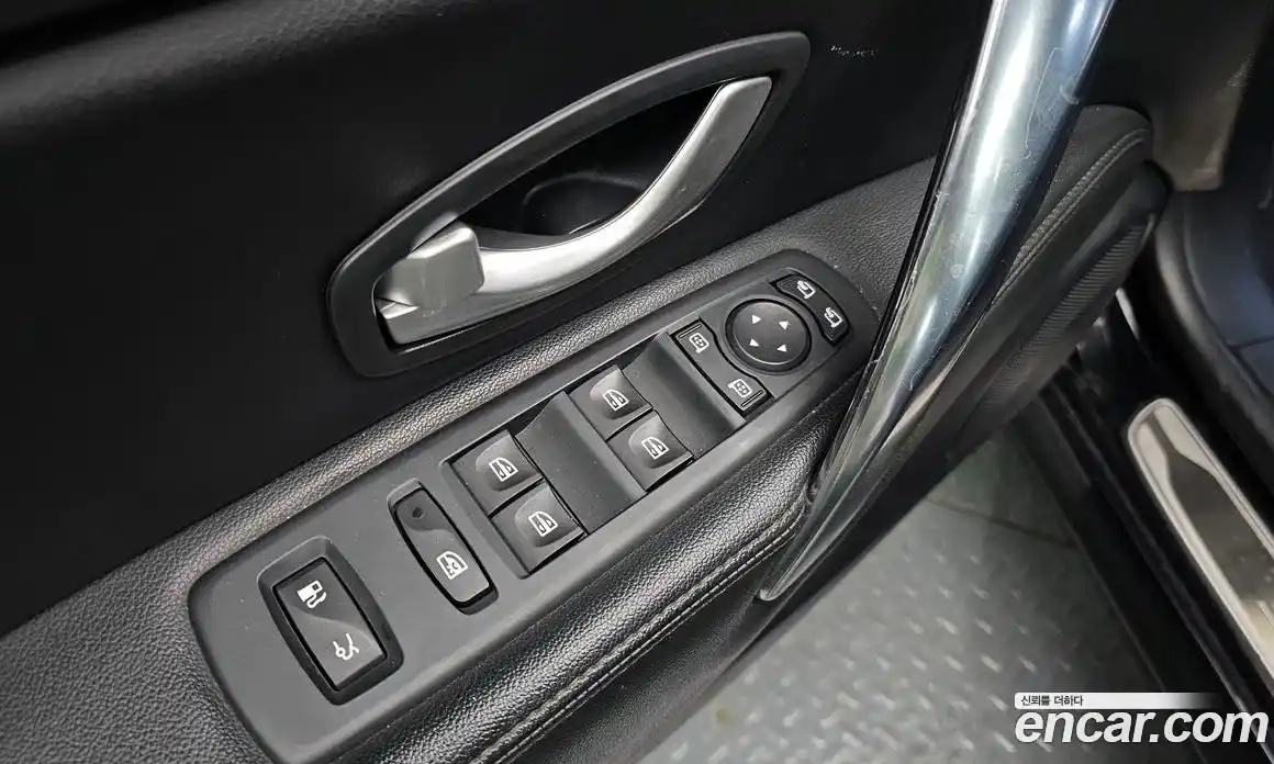 Renault SM7 2015 2.0 гидро в Москве № 1913488, фото 29