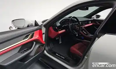 Porsche Taycan 2023 0.1 гидро в Москве № 1913954, миниатюра 12