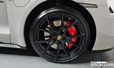 Porsche Taycan 2023 0.1 гидро в Москве № 1913954, миниатюра 6