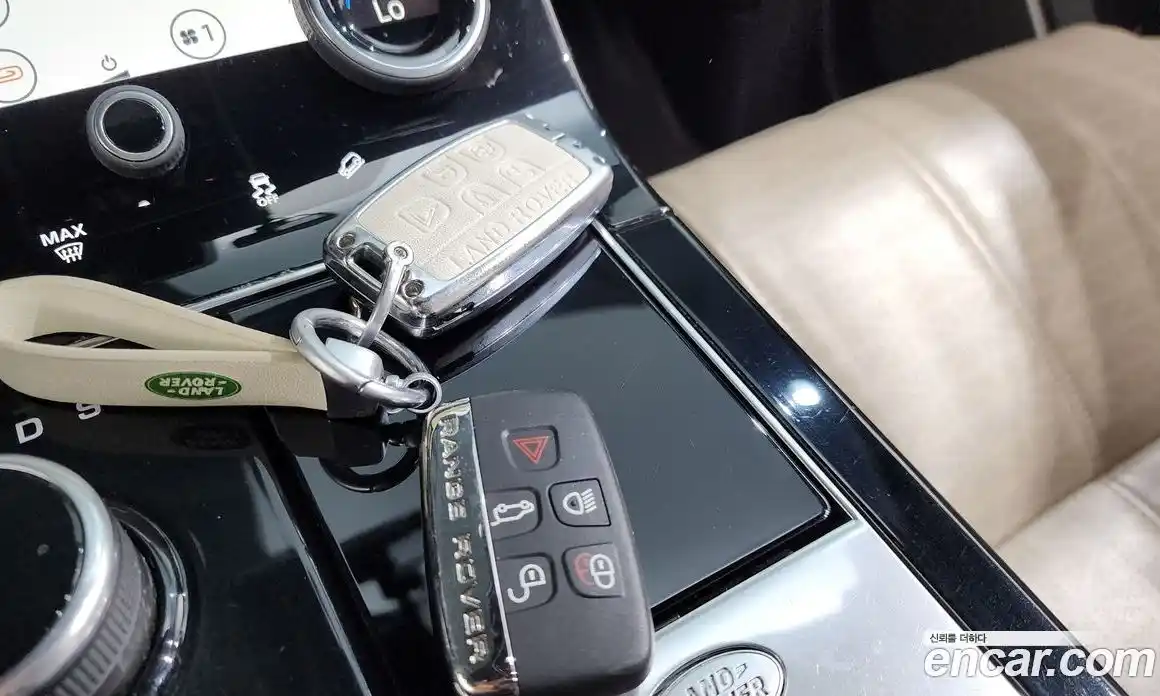 Land Rover Range-Rover Velar 2017 3.0 гидро в Москве № 1915086, фото 12