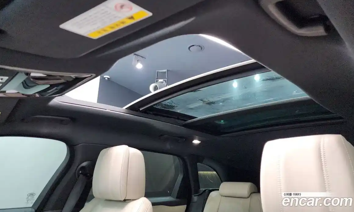 Land Rover Range-Rover Velar 2017 3.0 гидро в Москве № 1915086, фото 23