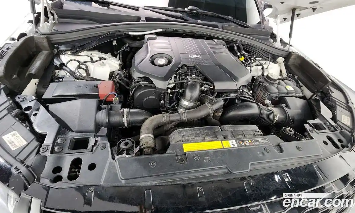 Land Rover Range-Rover Velar 2017 3.0 гидро в Москве № 1915086, фото 6