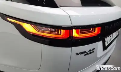 Land Rover Range-Rover Velar 2017 3.0 гидро в Москве № 1915086, миниатюра 9