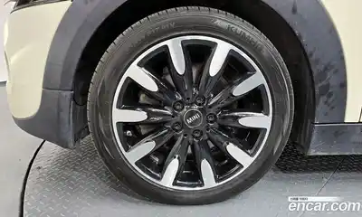 Mini Cooper Convertible 2018 2.0 гидро в Москве № 1916447, миниатюра 5