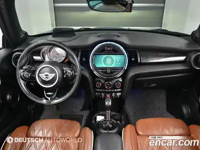 Mini Cooper Convertible 2016 2.0 гидро в Москве № 1916555, миниатюра 7
