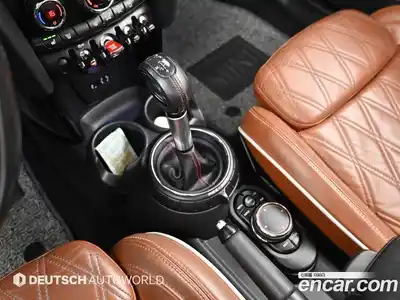Mini Cooper Convertible 2016 2.0 гидро в Москве № 1916555, миниатюра 9
