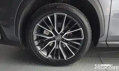 Lexus NX 2024 2.5 гидро в Москве № 1916923, миниатюра 5