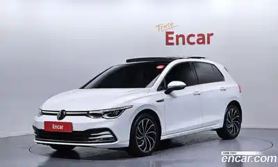 Volkswagen Golf, 2022
