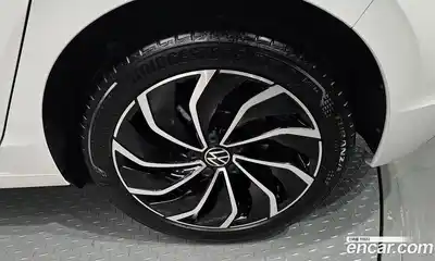 Volkswagen Golf 2022 2.0 гидро в Москве № 1917335, миниатюра 7