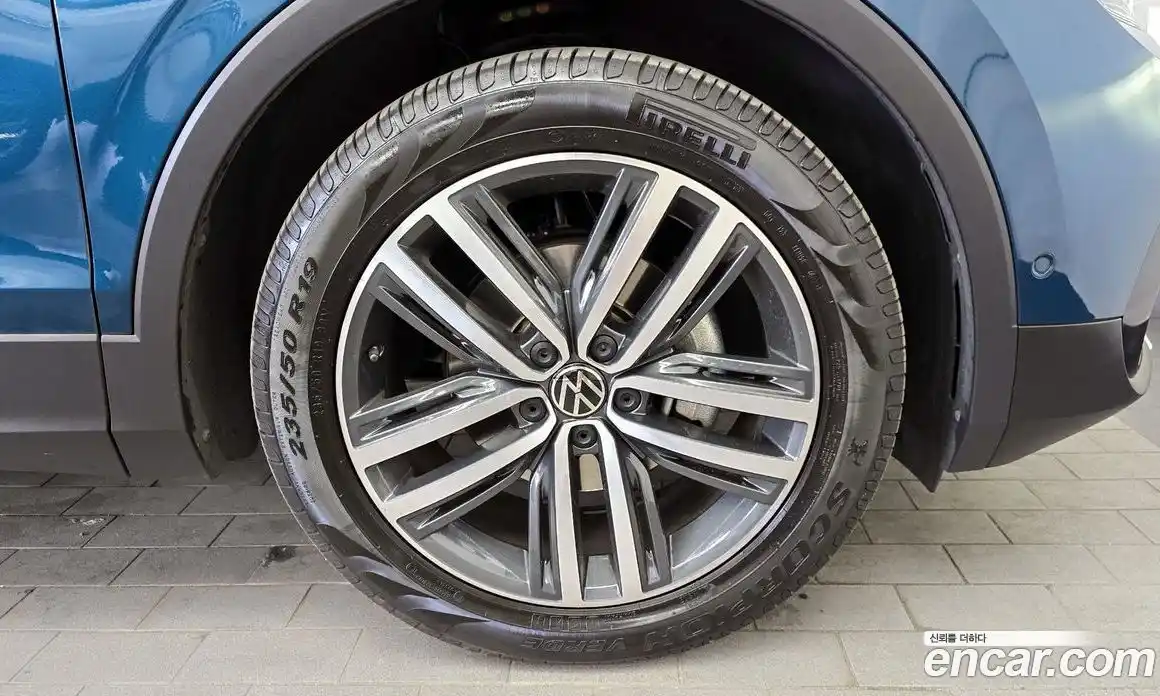 Volkswagen Tiguan 2024 2.0 гидро в Москве № 1917367, фото 7