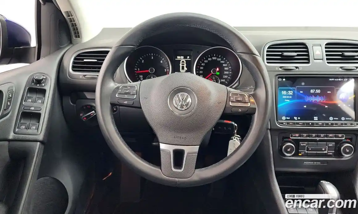 Volkswagen Golf 2013 2.0 гидро в Москве № 1917793, фото 18