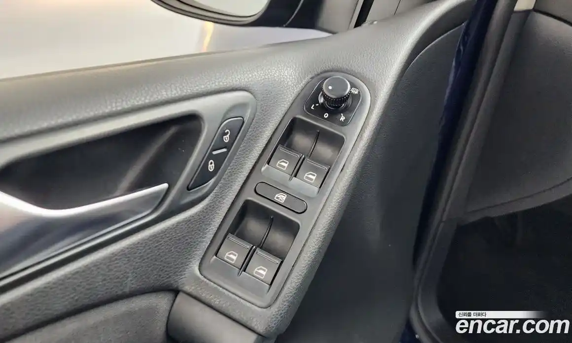 Volkswagen Golf 2013 2.0 гидро в Москве № 1917793, фото 31