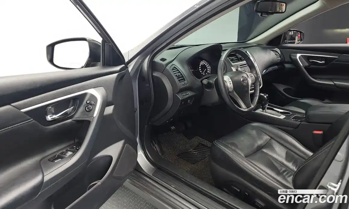 Nissan Altima 2016 2.5 гидро в Москве № 1918857, фото 11
