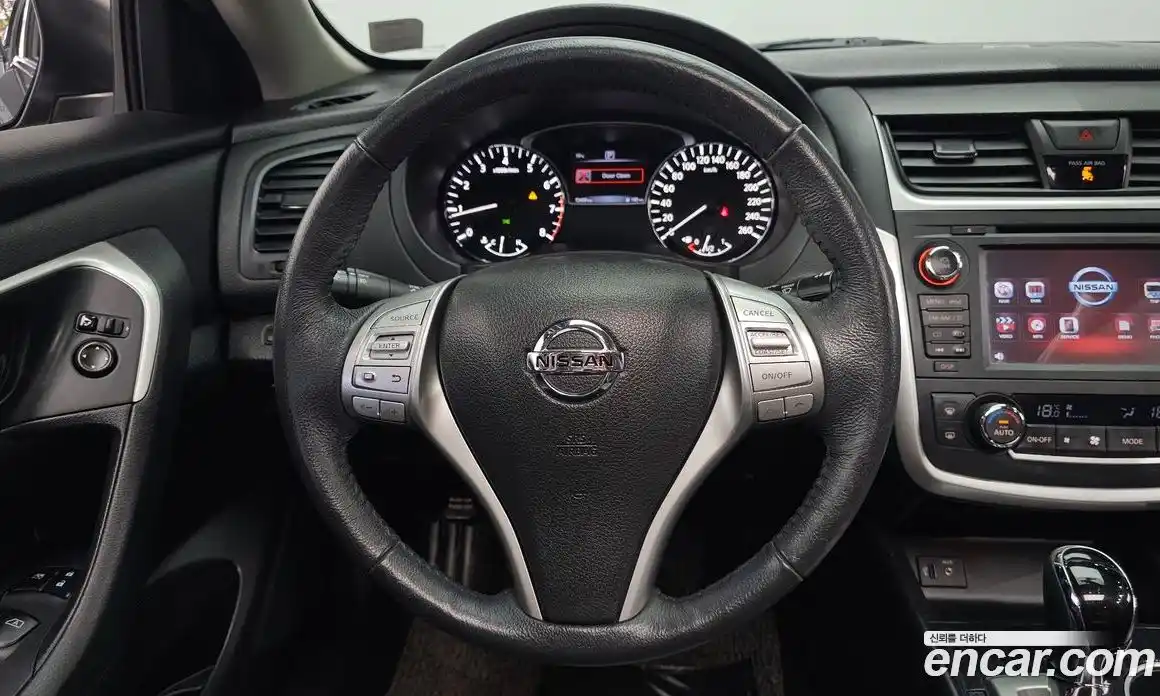 Nissan Altima 2016 2.5 гидро в Москве № 1918857, фото 13