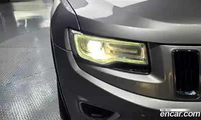 Jeep Cherokee 2015 3.0 гидро в Москве № 1919286, миниатюра 8
