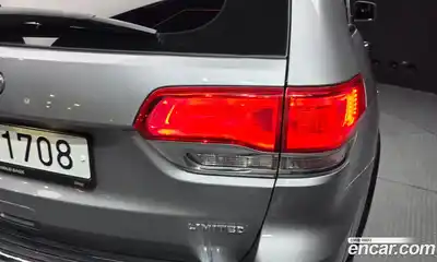 Jeep Cherokee 2015 3.0 гидро в Москве № 1919286, миниатюра 9