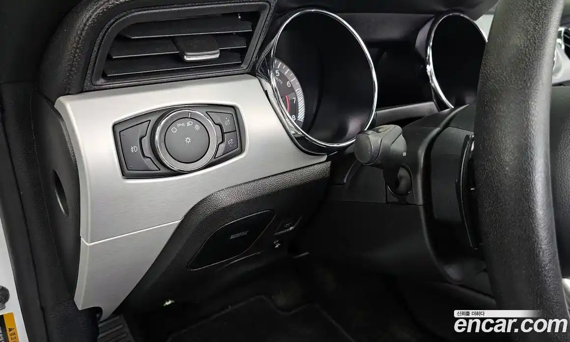 Ford Mustang 2017 5.0 гидро в Москве № 1920307, фото 27