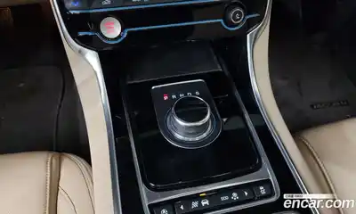 Jaguar XE 2018 2.0 гидро в Москве № 1921181, миниатюра 12