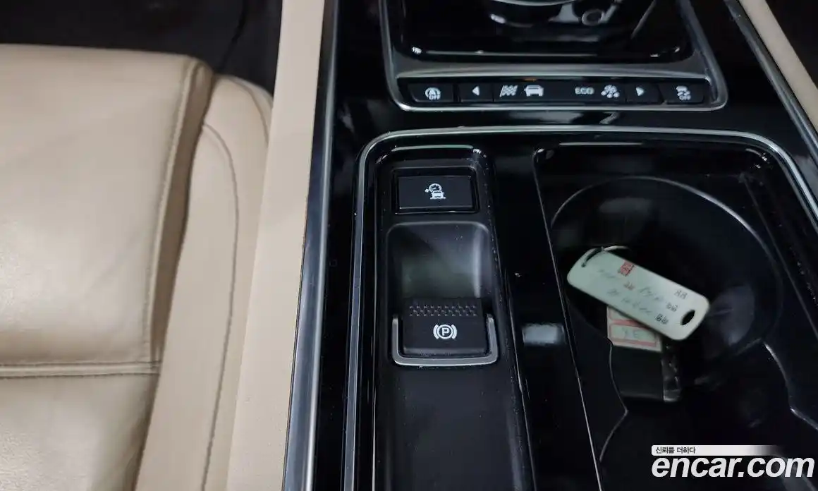 Jaguar XE 2018 2.0 гидро в Москве № 1921181, фото 22