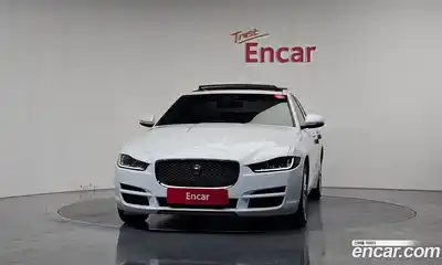 Jaguar XE 2018 2.0 гидро в Москве № 1921181, миниатюра 3