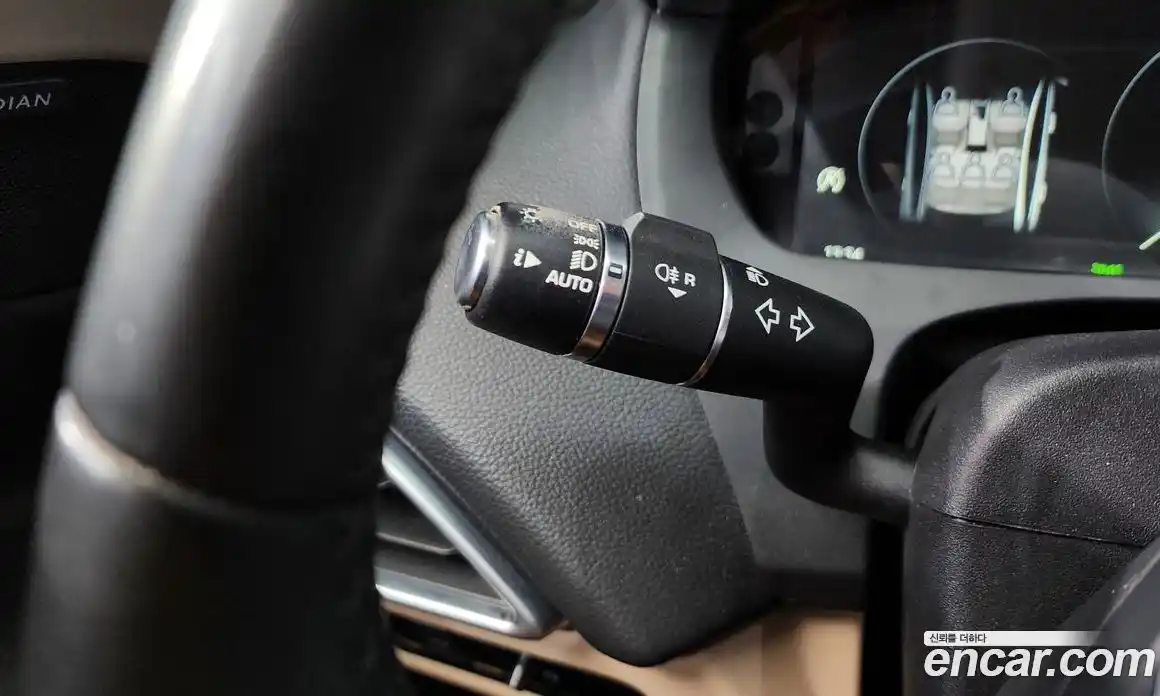 Jaguar XE 2018 2.0 гидро в Москве № 1921181, фото 33