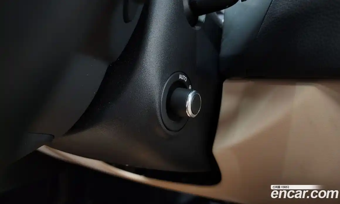 Jaguar XE 2018 2.0 гидро в Москве № 1921181, фото 38