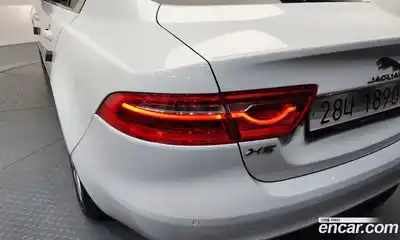 Jaguar XE 2018 2.0 гидро в Москве № 1921181, миниатюра 9