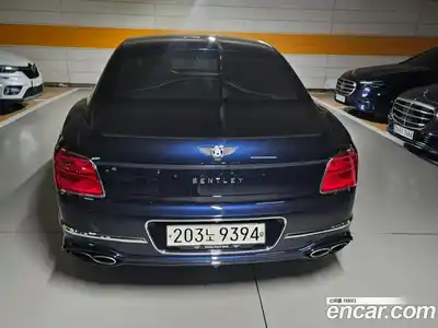 Bentley Flying Spur 2022 4.0 гидро, миниатюра 4