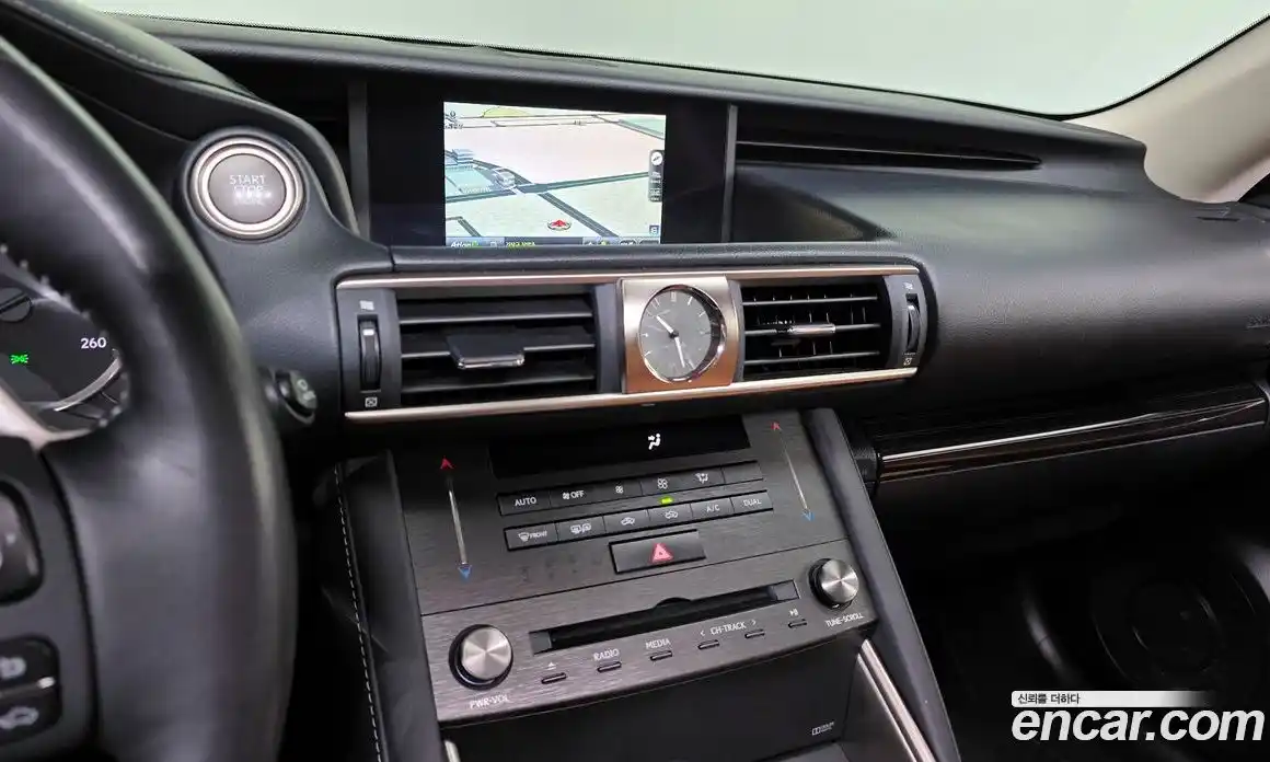 Lexus IS 2019 2.0 гидро в Москве № 214625, фото 14
