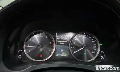 Lexus IS 2019 2.0 гидро в Москве № 214625, миниатюра 8