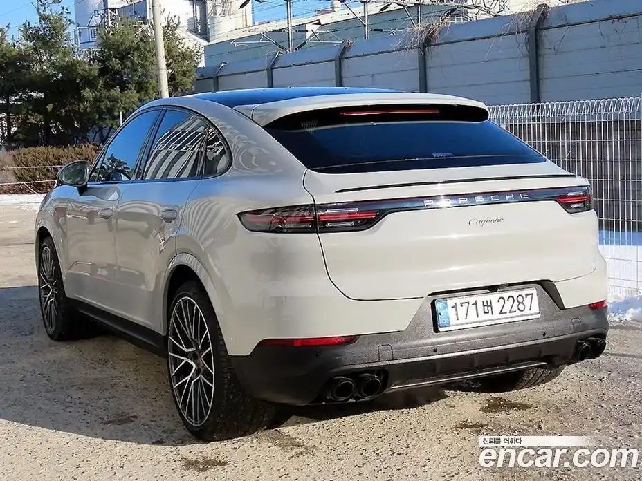Porsche Cayenne 2022 3.0 гидро в Москве № 231058, фото 3
