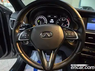 Infiniti Q30 2019 2.0 гидро в Москве № 305470, миниатюра 9
